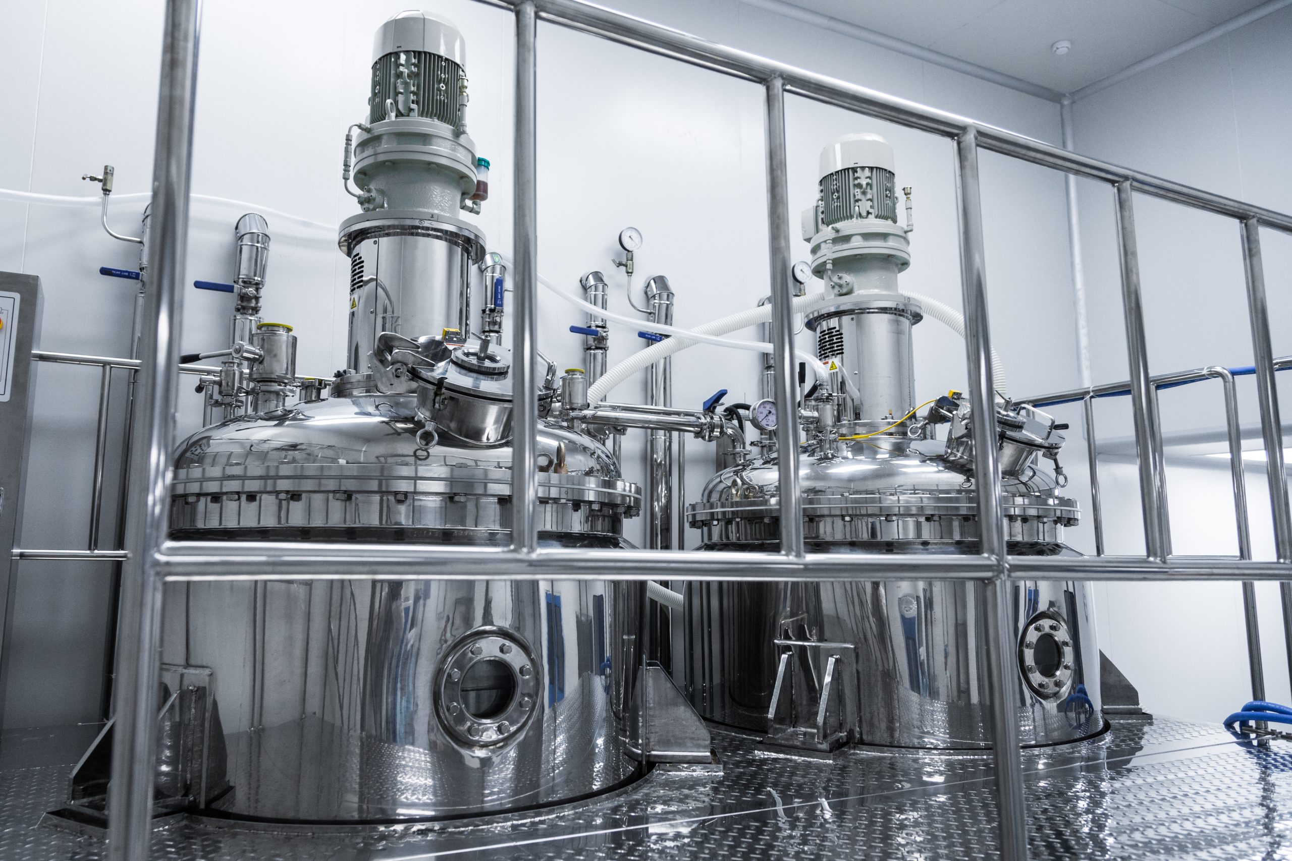 Photo production, clean room with stainless steel hardware plant picture, clean room equipment and stainless steel machines